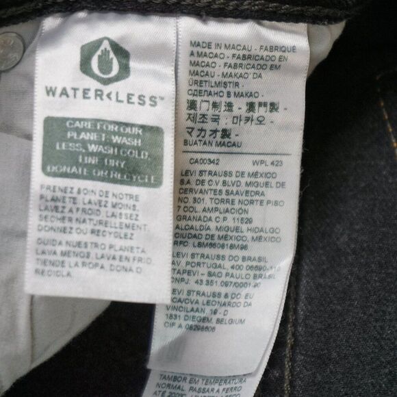 New Levi’s Wedgie Straight Distressed Button Up Raw Hem Jeans in Black size 24 - Picture 14 of 15